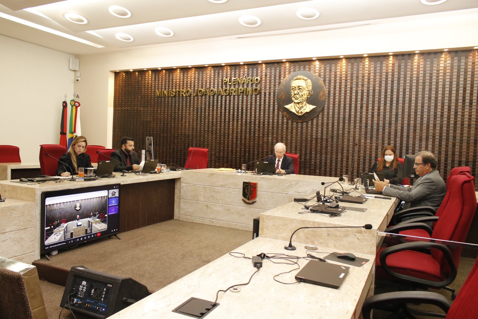 Câmara do TCE-PB acata denúncia de contratos indevidos de professores ...