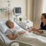 Estatuto do Paciente garante privacidade, dignidade e direito a acompanhante