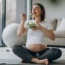 Conheça os alimentos que as gestantes devem evitar para prevenir diabetes e hipertensão